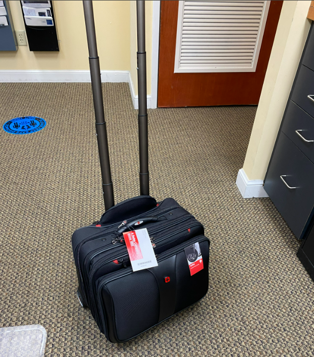 Rolling Experience Testing Wenger luggage Patriot II