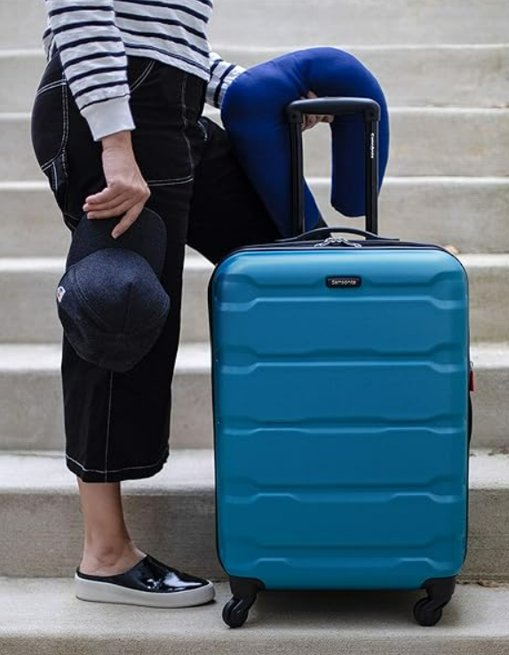 Samsonite vs Carlton Which Is Better