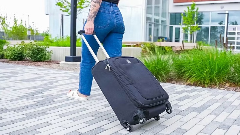 Best Soft Sided Carry On Luggages With Spinner Wheels